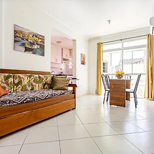 Apto 2 Suites, Ideal Famílias, 30m Do Mar Florianópolis