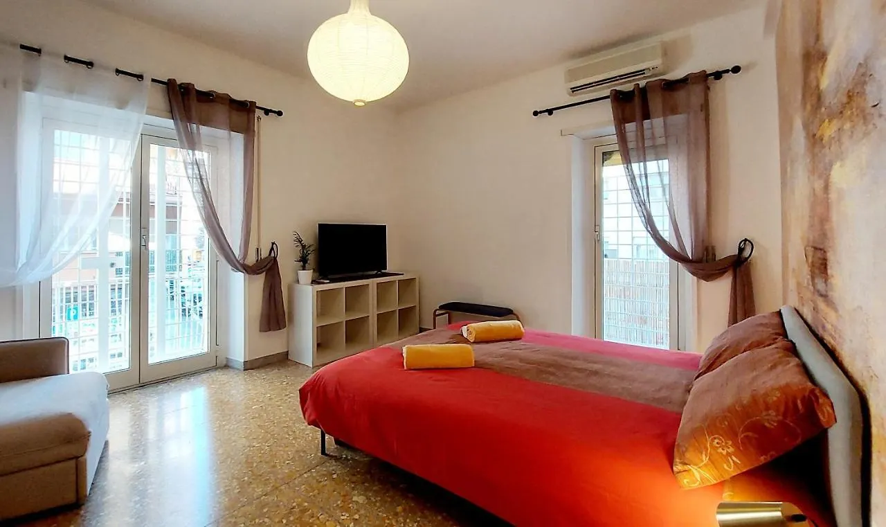 Casa Valentina - Beauty Apartment With Two Bedrooms Near Vatican City Rome