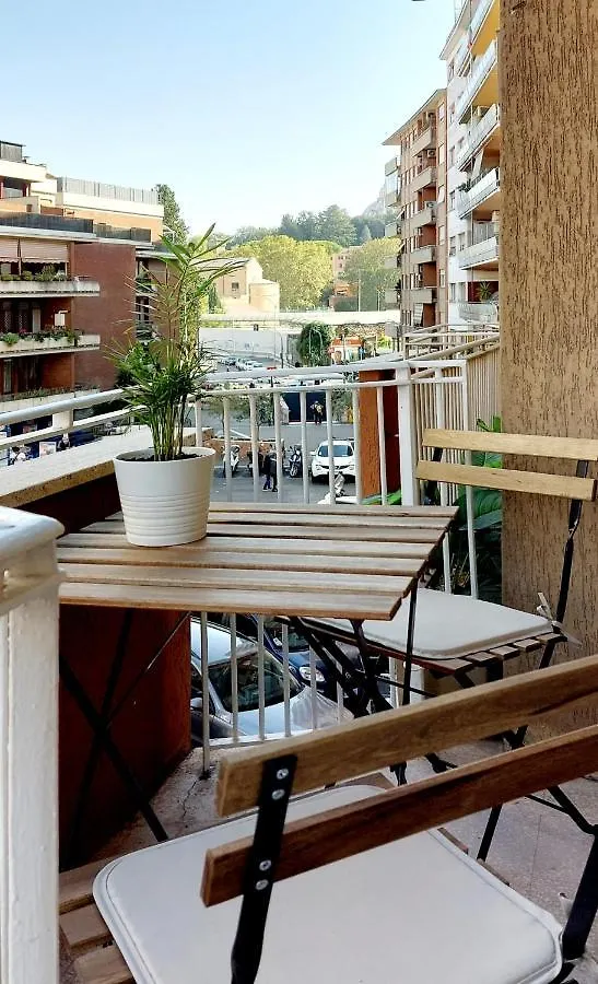 Casa Valentina - Beauty Apartment With Two Bedrooms Near Vatican City Rome Italy