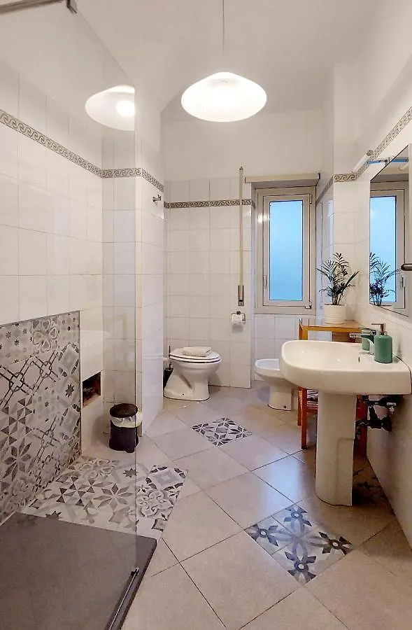 Casa Valentina - Beauty Apartment With Two Bedrooms Near Vatican City Rome 0*,